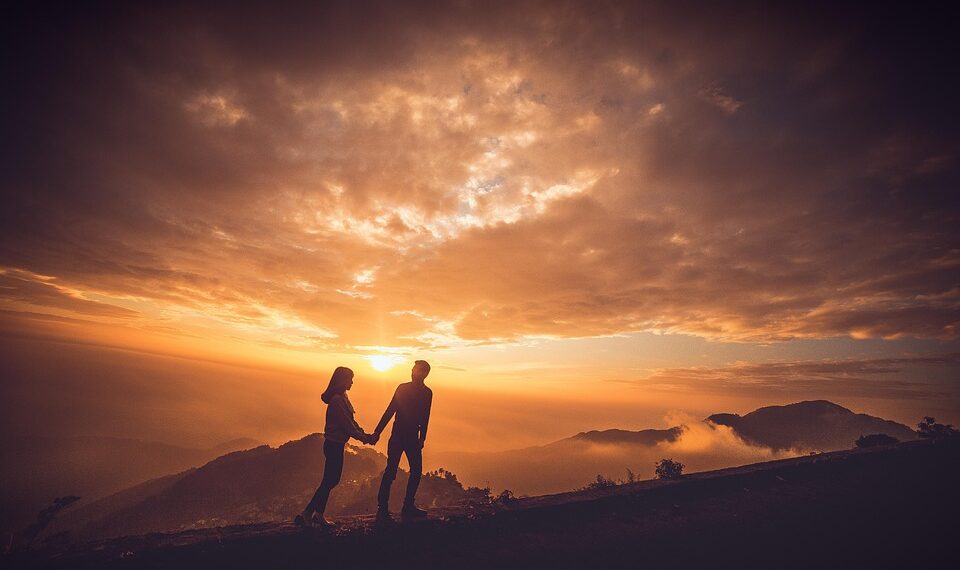 Sweet Sentiments: Heartwarming Cute Quotes for Couples